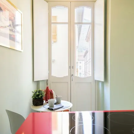 Duomo Luxury - By Myhomeincomo Lägenhet