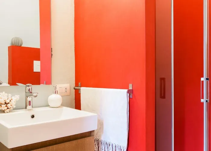 Duomo Luxury - By Myhomeincomo アパート コモ