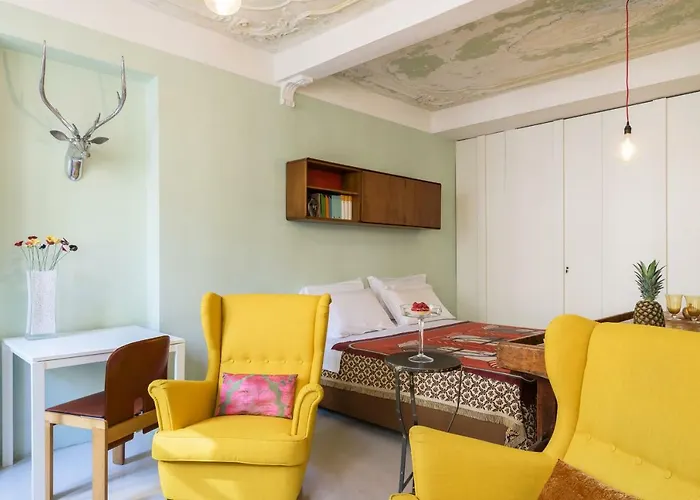 Duomo Luxury - By Myhomeincomo