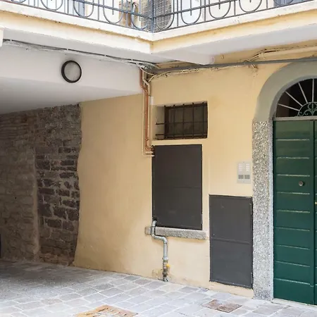 Duomo Luxury - By Myhomeincomo * Côme