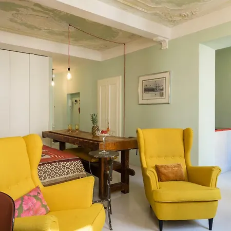 Duomo Luxury - By Myhomeincomo *